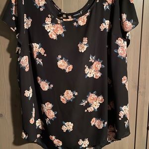 Floral top